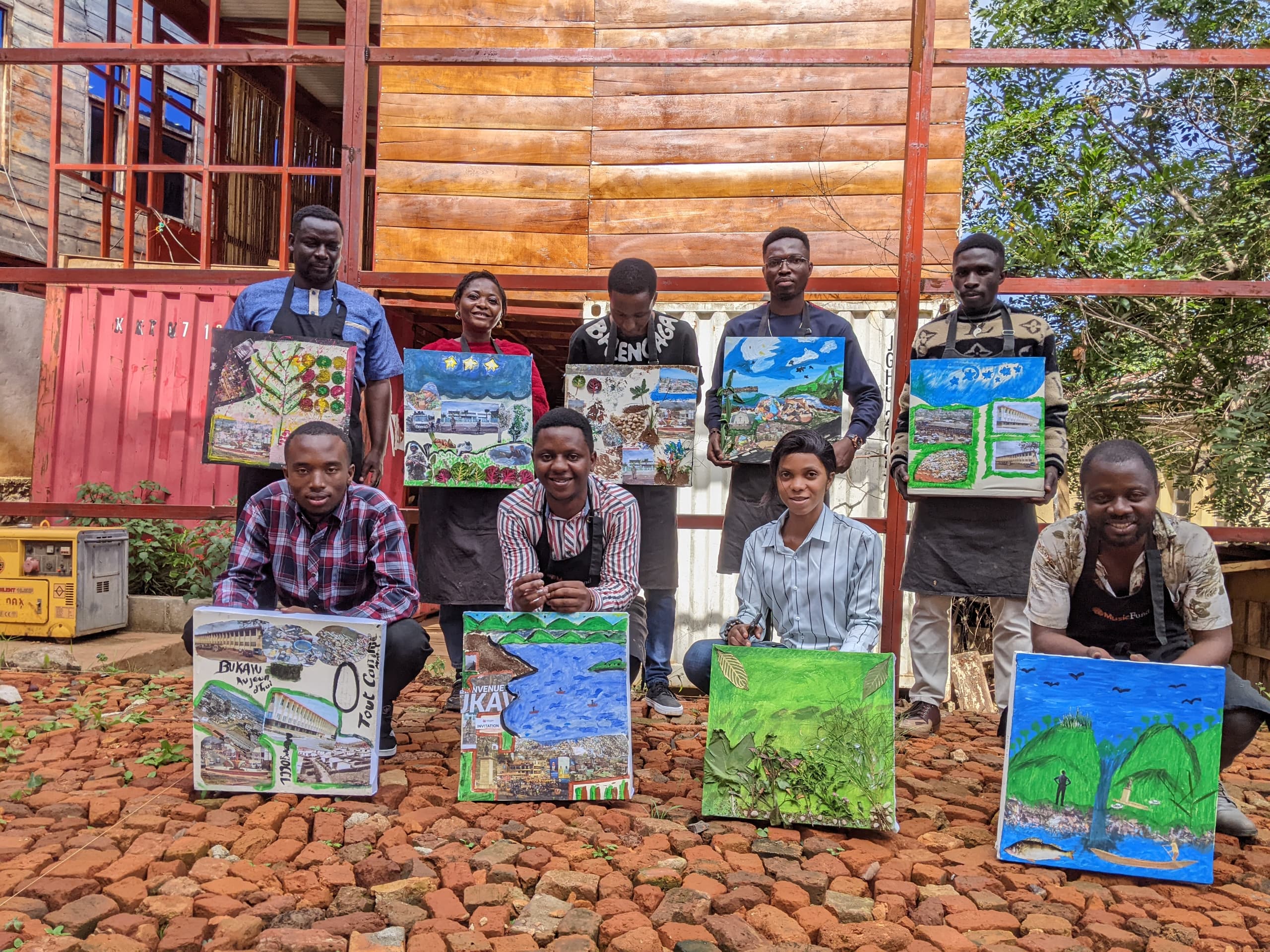 Bukavu : Le Centre culturel Delia Ndaro intègre le collage artistique parmi ses disciplines  