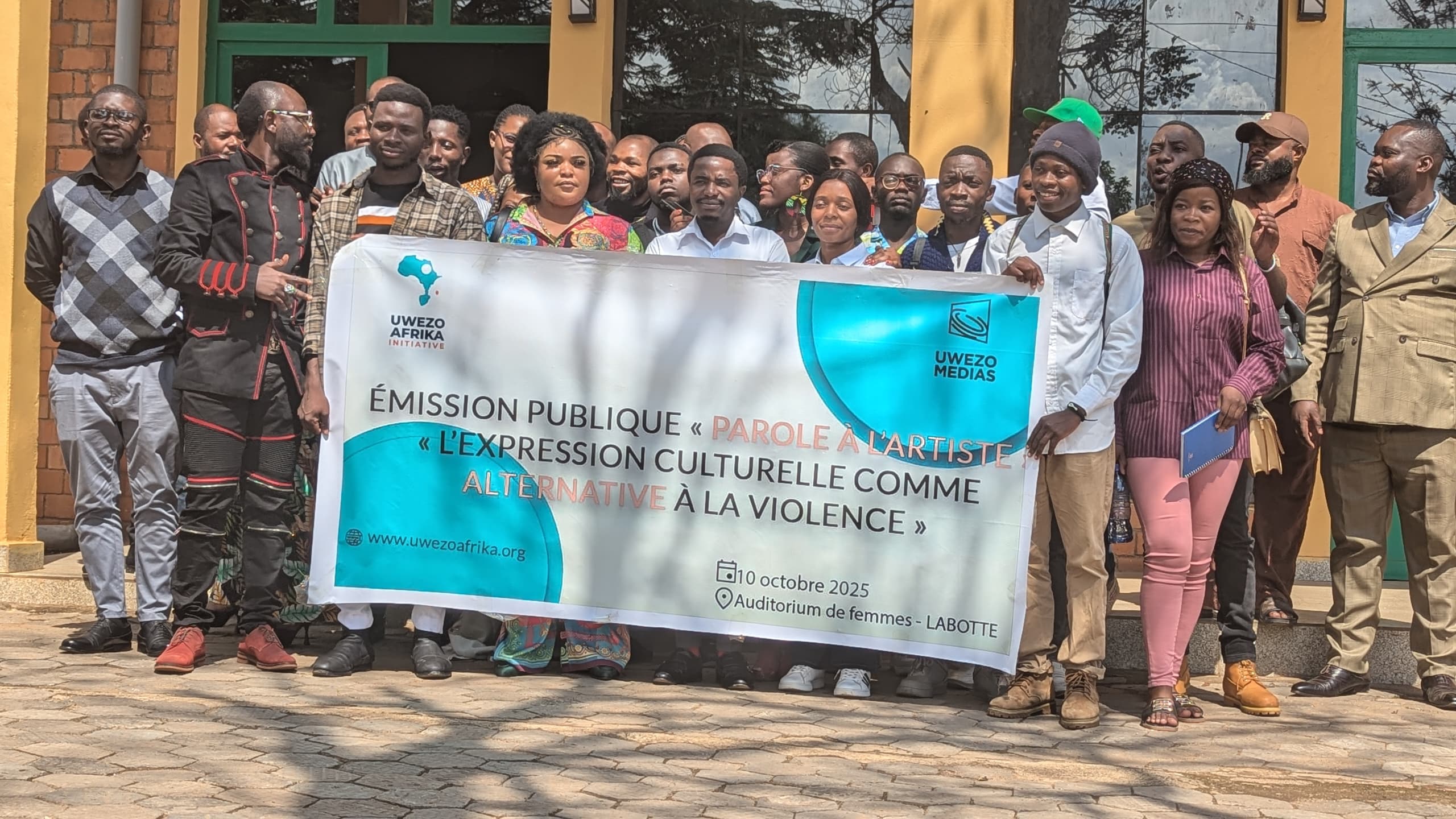 Bukavu : Uwezo Afrika Initiative mobilise les artistes pour l’usage de l’expression culturelle non la violente en période de crises.