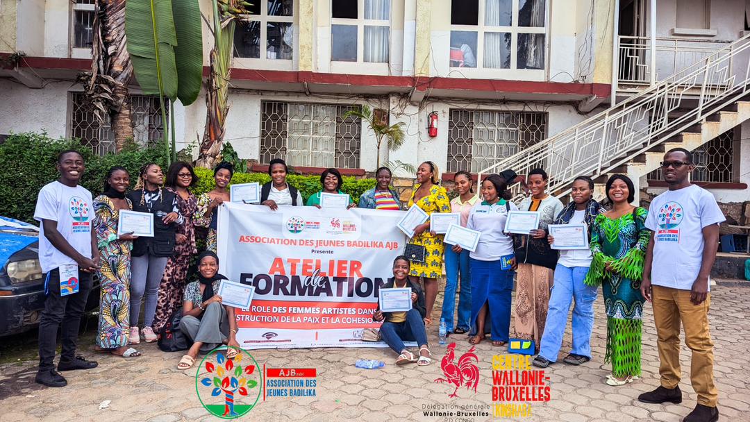 Bukavu : L’association Jeunes Badilika forme les femmes artistes sur leurs rôles dans la construction la paix et la cohésion sociale.