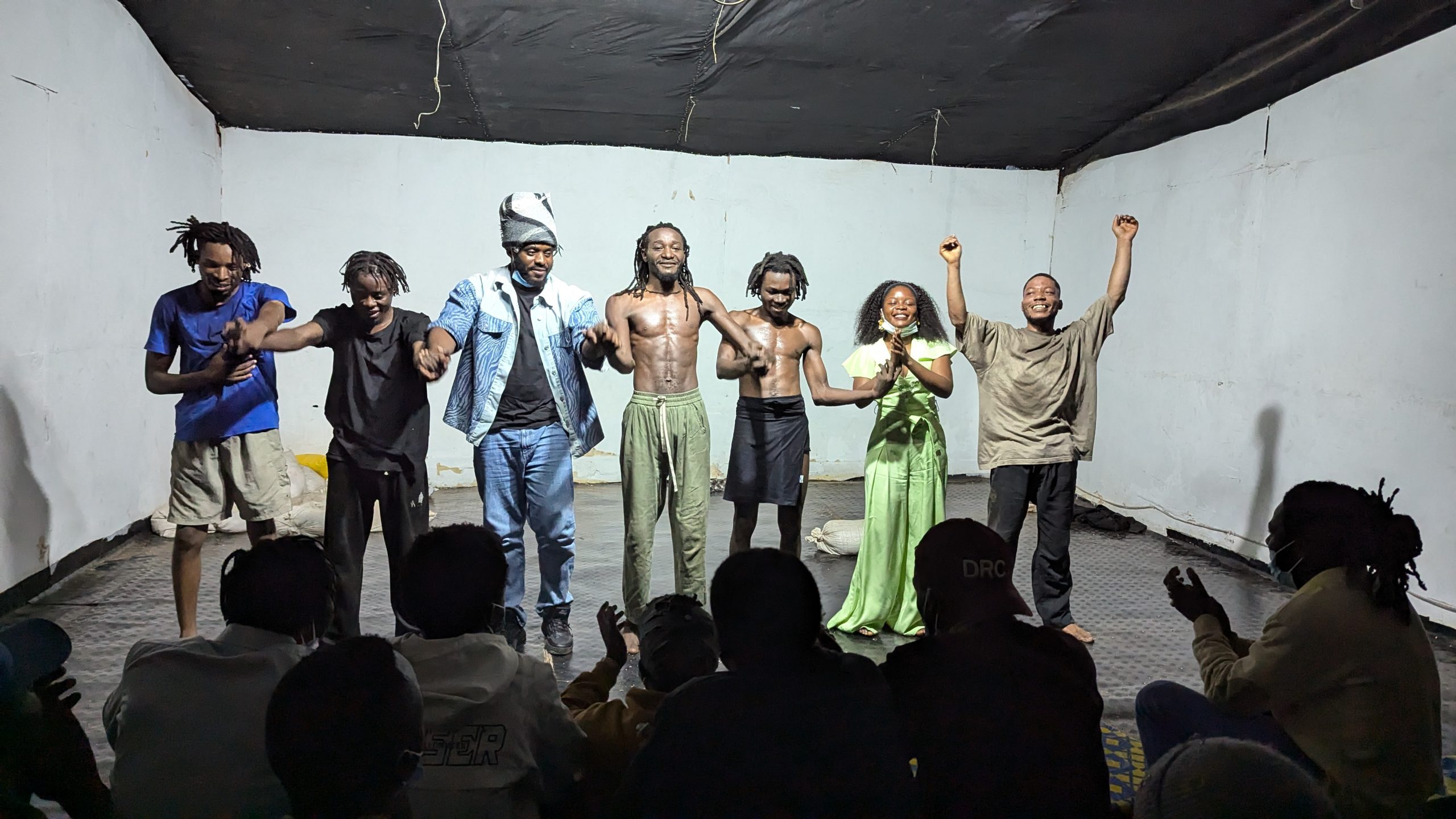 Bukavu : « Les silences du chaos », un spectacle de Mot’Art pour briser le silence face aux violences