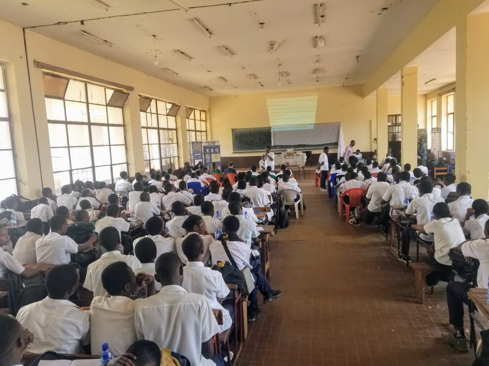Bukavu : les élèves de l’Institut d’Ibanda en première ligne pour la défense de l’environnement.